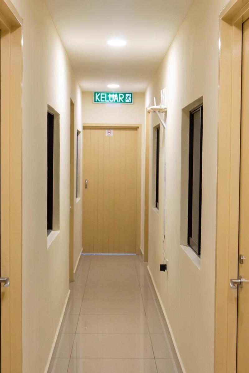 Southern Tip Hotel ปอนเตียนเกอชิล ภายนอก รูปภาพ